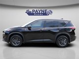 Used 2022 Nissan Rogue S image 2