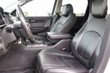 Used 2017 Chevrolet Traverse LT image 2