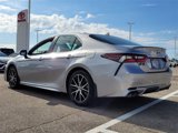Used 2023 Toyota Camry SE image 4