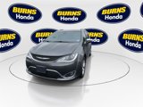 Used 2020 Chrysler Pacifica Limited image 3