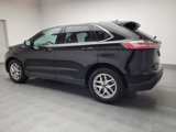 Used 2023 Ford Edge SEL image 3