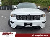 Used 2018 Jeep Grand Cherokee Altitude image 2