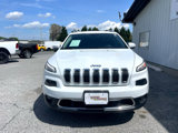 Used 2017 Jeep Cherokee Limited image 3