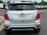 Used 2018 Chevrolet Trax LT w/ LT Convenience Package image 4