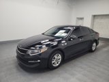 Used 2018 Kia Optima LX image 2