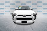 Used 2016 Toyota 4Runner SR5 Premium image 2