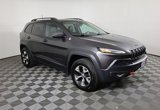 Used 2016 Jeep Cherokee Trailhawk w/ Cold Weather Group image 2
