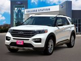 Used 2022 Ford Explorer XLT w/ Equipment Group 202A image 3
