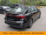 Used 2023 Kia Forte LXS image 3
