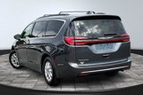 Used 2022 Chrysler Pacifica Touring-L image 2