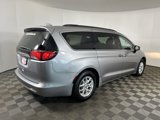 Used 2020 Chrysler Voyager Lxi image 4