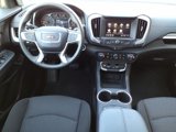 New 2024 GMC Terrain SLE w/ Driver Convenience Package image 3