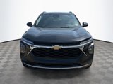 Used 2025 Chevrolet Trax LT w/ Driver Confidence Package image 2