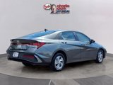 New 2025 Hyundai Elantra SE image 4