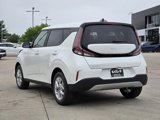 New 2025 Kia Soul LX image 3