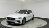 Used 2021 Volvo S60 T5 Momentum image 3