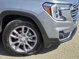 Used 2023 GMC Terrain SLT image 3