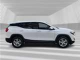 Used 2020 GMC Terrain SLE image 2