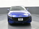 Certified 2022 Hyundai Elantra Limited image 2