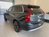 Certified 2022 Volvo XC90 T5 Momentum w/ Climate Package image 2