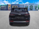New 2024 Jeep Grand Cherokee L Laredo image 4