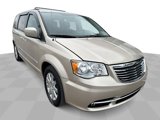 Used 2013 Chrysler Town & Country Touring image 2