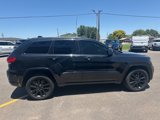 Used 2017 Jeep Grand Cherokee Altitude image 5