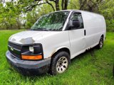 Used 2009 Chevrolet Express 1500 image 2