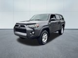 Used 2017 Toyota 4Runner SR5 image 2