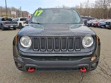 Used 2017 Jeep Renegade Trailhawk image 2