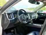 Used 2019 Volvo XC60 T5 Momentum w/ Multimedia Package image 3
