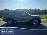 Used 2023 Ford Explorer XLT w/ Equipment Group 202A image 3