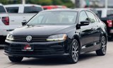 Used 2017 Volkswagen Jetta SE image 3