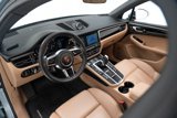 Certified 2019 Porsche Macan image 4