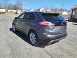 Used 2022 Ford Edge Titanium image 3