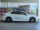 Used 2022 Toyota Camry SE image 4