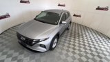 Used 2022 Hyundai Tucson SE image 3