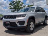 New 2025 Jeep Grand Cherokee Laredo image 4