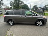 Used 2013 Toyota Sienna XLE image 4