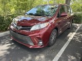 Used 2020 Toyota Sienna XLE image 4