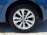Used 2021 Volkswagen Golf 4-Door image 4