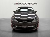 Used 2017 Chrysler Pacifica Touring Plus w/ Tire & Wheel Group image 3