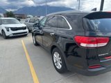 Used 2016 Kia Sorento LX w/ LX Convenience Package image 3