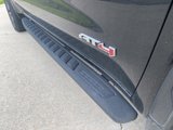 Used 2022 GMC Sierra 1500 AT4 w/ AT4 Preferred Package image 5