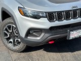 New 2025 Jeep Compass Trailhawk image 3