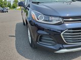 Used 2022 Chevrolet Trax LT w/ LT Convenience Package image 4