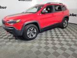 Used 2019 Jeep Cherokee Trailhawk image 3