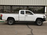 Used 2018 Toyota Tacoma SR image 5