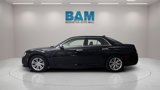 Used 2016 Chrysler 300 C image 4