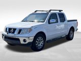 Used 2011 Nissan Frontier SL image 3